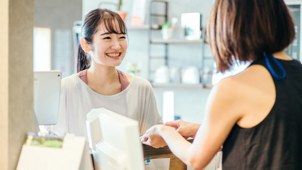 物販収益と継続率向上に貢献するプロテインブランド発のジム。