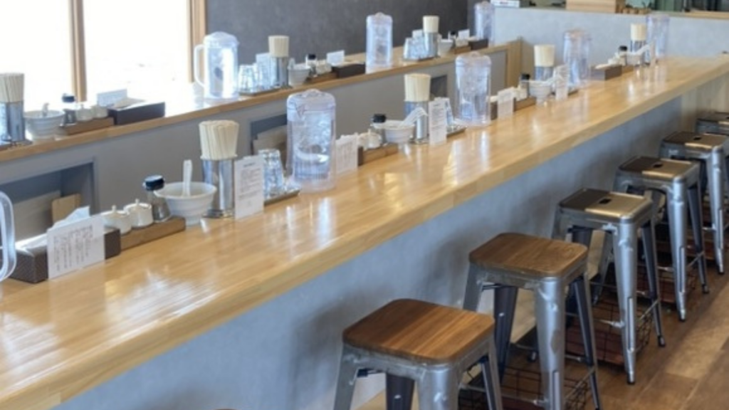 【SNS映え必至】カフェのようなオシャレなラーメン店をプロデュース！